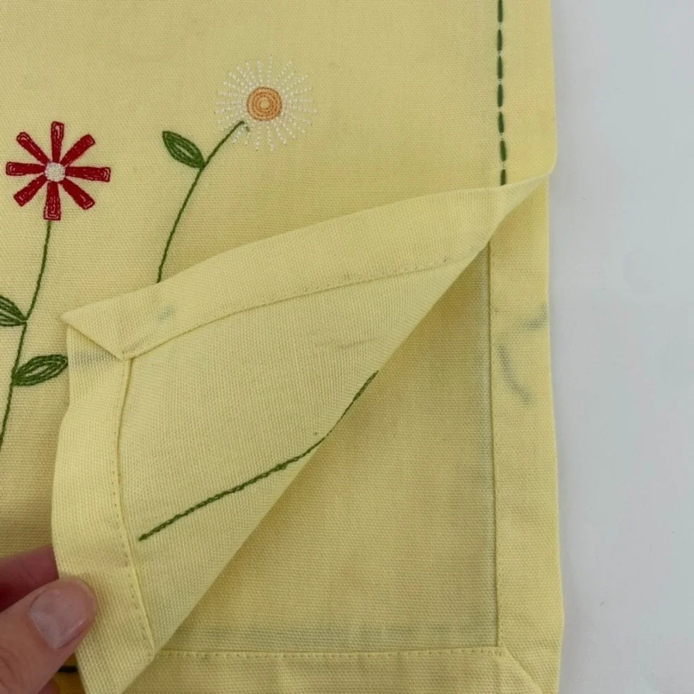 TAG‎ Napkins Cloth Fabric 6 Cotton Embroidered Flowers Yellow Spring Large 20x20